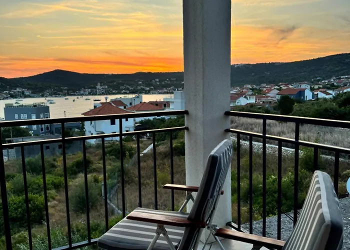 Vitanov Apartman *
